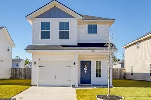 872 Grayson Ave, Hinesville, GA 31313 - Photo 1