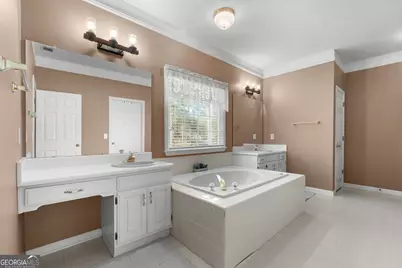 1018 Hunters Pointe Drive, Statesboro, GA 30461 - Photo 14