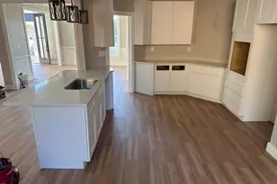 2910 Battlecrest Dr, Decatur, GA 30034 - Photo 6