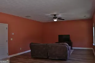 162 Foggy Cedar Dr, Hamilton, GA 31811 - Photo 10