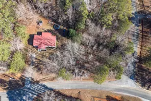 6 Cherokee Cir, Buchanan, GA 30113 - Photo 6