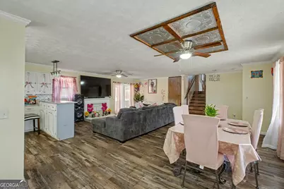 301 Briarwood Drive, Calhoun, GA 30701 - Photo 8