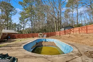 301 Briarwood Dr, Calhoun, GA 30701 - Photo 32