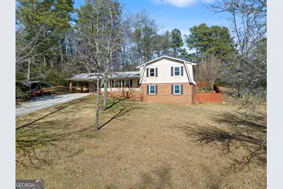 301 Briarwood Drive, Calhoun, GA 30701 - Photo 2