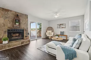 8470 Lake Dr, Snellville, GA 30039 - Photo 12