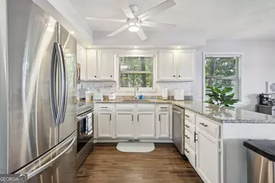 8470 Lake Drive, Snellville, GA 30039 - Photo 2