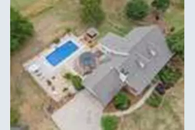 245 Jewel Bluff, Fayetteville, GA 30214 - Photo 2