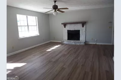 2780 Highpoint Road, Snellville, GA 30078 - Photo 4