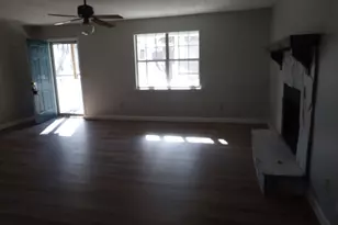 2780 Highpoint Rd, Snellville, GA 30078 - Photo 2