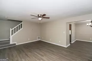 10972 Clearwater Dr, Hampton, GA 30228 - Photo 4