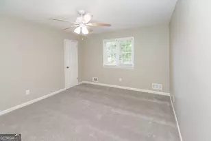 10972 Clearwater Dr, Hampton, GA 30228 - Photo 12
