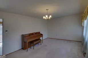 302 Lloyd Dr, Anderson, SC 29621 - Photo 6