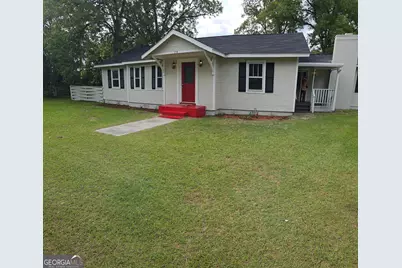 119 E Wacona Drive, Waycross, GA 31501 - Photo 1
