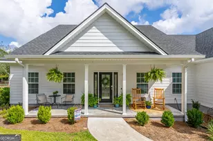 128 Satilla Blfs Dr, Blackshear, GA 31516 - Photo 2