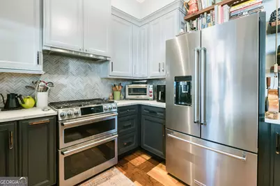 108 E Gaston Street, Savannah, GA 31401 - Photo 18