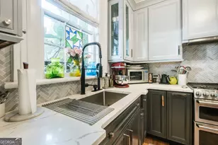 108 E Gaston St, Savannah, GA 31401 - Photo 14