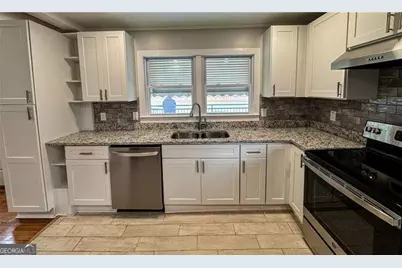 649 Valley Brook Road, Scottdale, GA 30079 - Photo 6