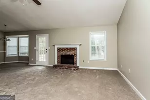 831 Rosewood Cir, Jonesboro, GA 30238 - Photo 2