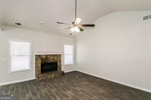 355 Freeman Dr, Covington, GA 30016 - Photo 4