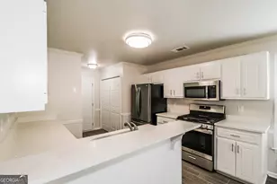 355 Freeman Dr, Covington, GA 30016 - Photo 8