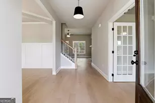 216 Tattersall Wy, Senoia, GA 30276 - Photo 6