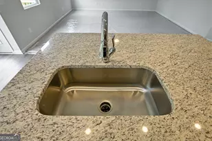 720 River Run Dr, Dallas, GA 30132 - Photo 14