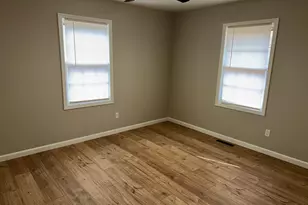 82 Hubbard St, Bowersville, GA 30516 - Photo 10