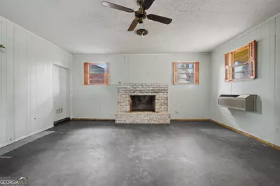 2620 Pine Valley Road, Albany, GA 31707 - Photo 10