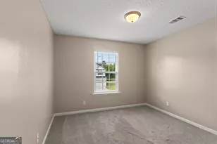 199 Brightleaf Cir, Hinesville, GA 31313 - Photo 10