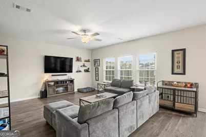 199 Brightleaf Circle, Hinesville, GA 31313 - Photo 10