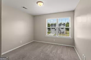199 Brightleaf Cir, Hinesville, GA 31313 - Photo 12