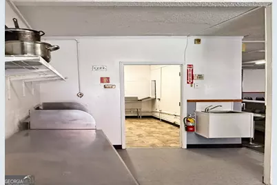 7 E Oak St, Luthersville, GA 30251 - Photo 4