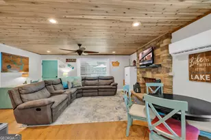 664 N Port Bass Dr, Fair Play, SC 29643 - Photo 14