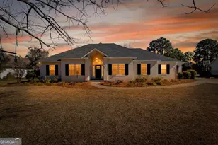 332 Edge Water Dr, Brunswick, GA 31525 - Photo 1