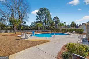 332 Edge Water Dr, Brunswick, GA 31525 - Photo 40