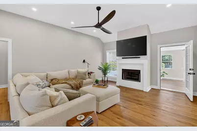 332 Edge Water Drive, Brunswick, GA 31525 - Photo 12