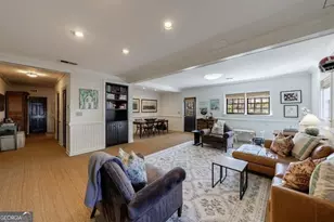 6250 Weatherly Dr, Atlanta, GA 30328 - Photo 48