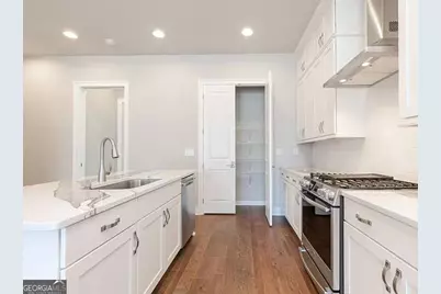 849 Constellation Drive, Decatur, GA 30033 - Photo 8