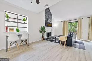 1058 Falling Water Dr SE, Smyrna, GA 30080 - Photo 6