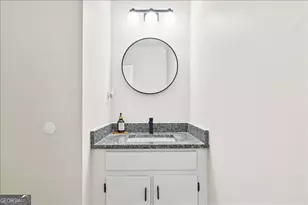 1058 Falling Water Dr SE, Smyrna, GA 30080 - Photo 18