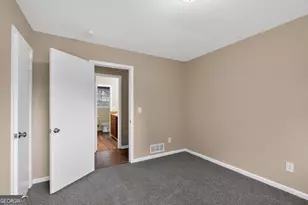 1093 S Indian Creek Dr, Stone Mountain, GA 30083 - Photo 24