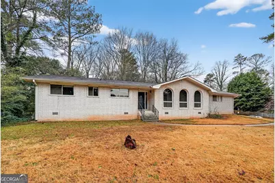 1093 S Indian Creek Drive, Stone Mountain, GA 30083 - Photo 2