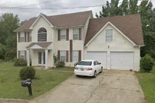 7542 Mountain Creek Bluff, Lithonia, GA 30058 - Photo 1