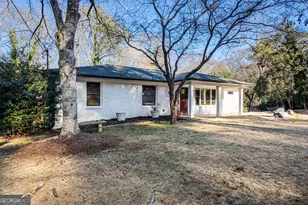 704 Forest Heights Dr, Athens, GA 30606 - Photo 2