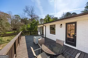 704 Forest Heights Dr, Athens, GA 30606 - Photo 2