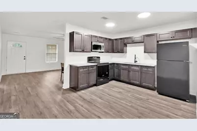 609 B South Camellia Boulevard, Fort Valley, GA 31030 - Photo 10