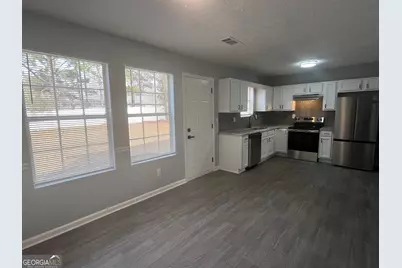 9221 Green Side Path, Riverdale, GA 30274 - Photo 12