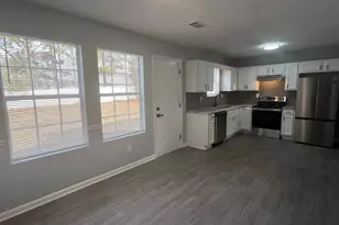 9221 Green Side Path, Riverdale, GA 30274 - Photo 12