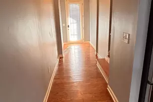 1519 Creek Bend Ln, Lawrenceville, GA 30043 - Photo 2