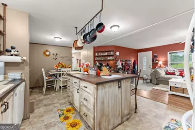 266 Robin Hood Drive, Murrayville, GA 30564 - Photo 12